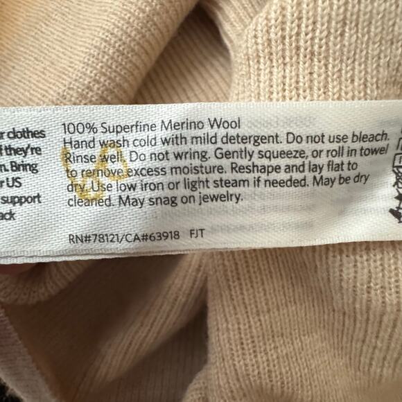 Eileen Fisher Ultrafine Merino Hooded Top Regenerative Wool - Cream NWT Small - Picture 8 of 8